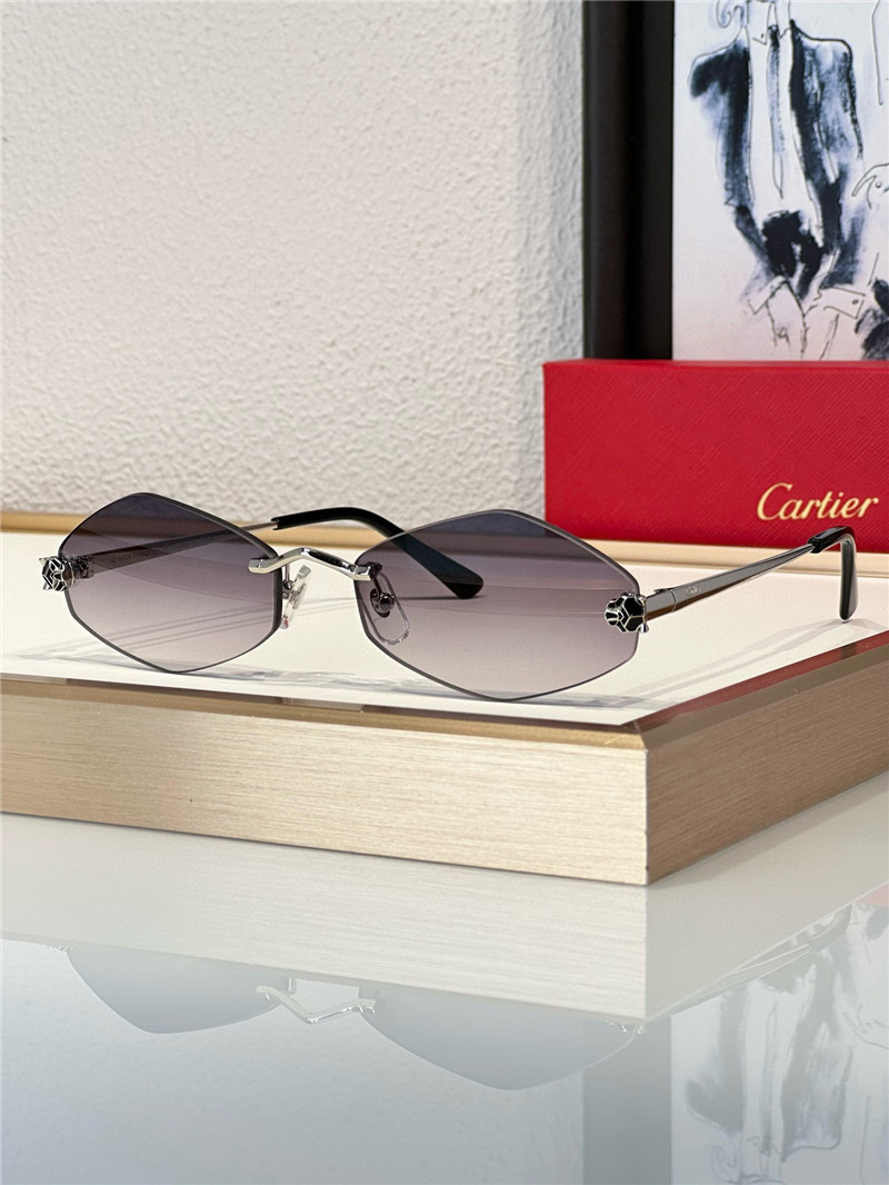 Ca*t1er stylish luxury sunglasses