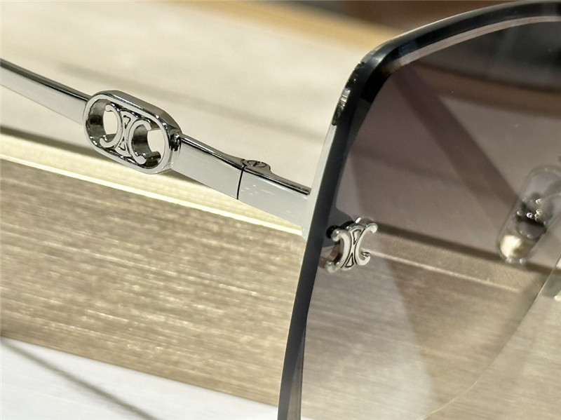 Ce1i*e elegant sunglasses
