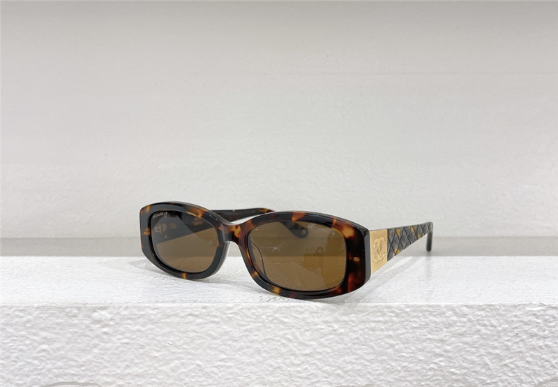 ch**el vintage logo D1am0nd sunglasses