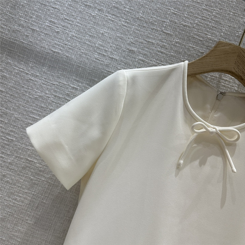 Va1e*ntin0 cream white cake dress cheap replica designer clothes