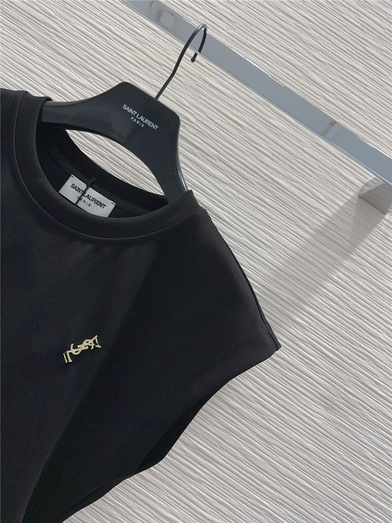 Y51 wing sleeve top + simple skirt set replica clothes