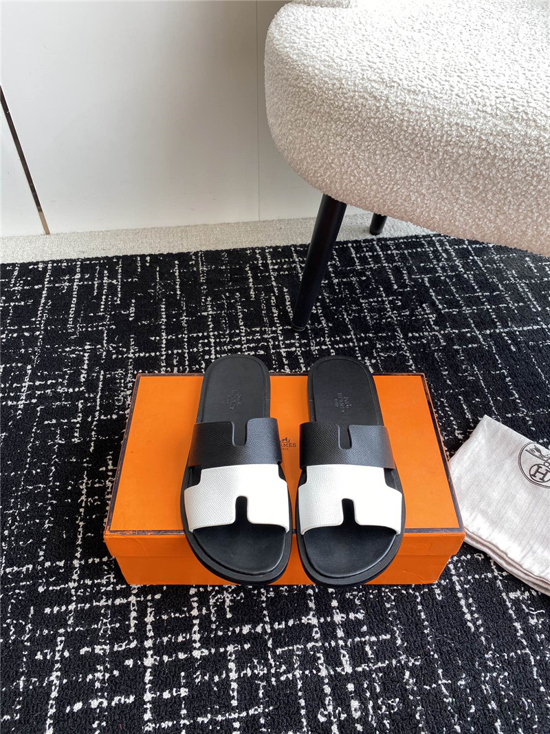 H**me5 izmir sandals black white