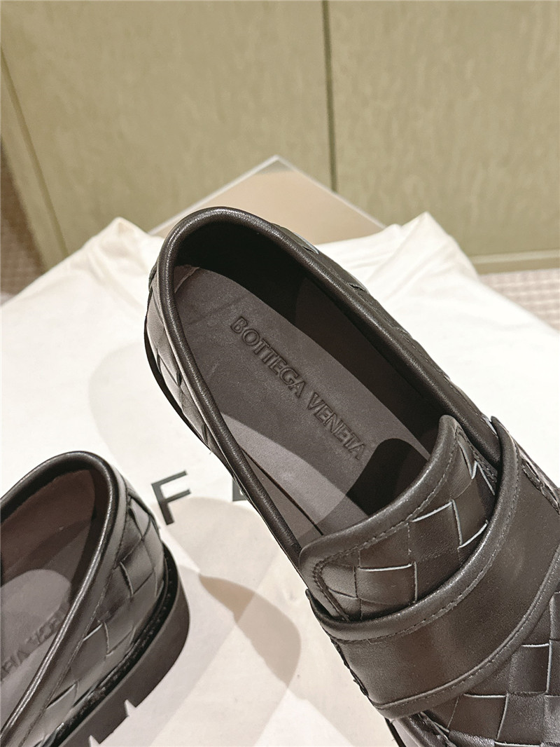 b0tt*ga Ven*ta women’s woven leather sneakers