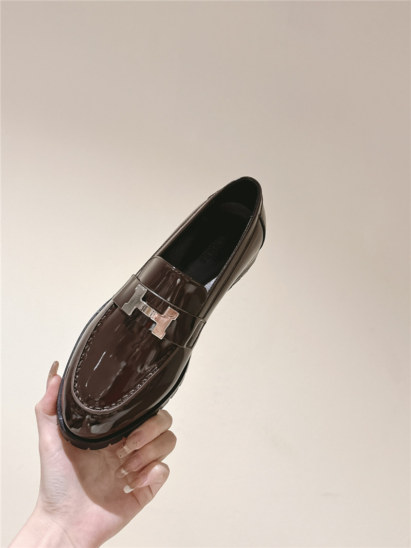 H**me5 brown patent leather h buckle loafers