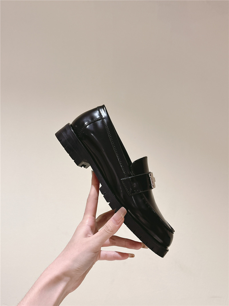 H**me5 british style h buckle loafers replica designer shoes
