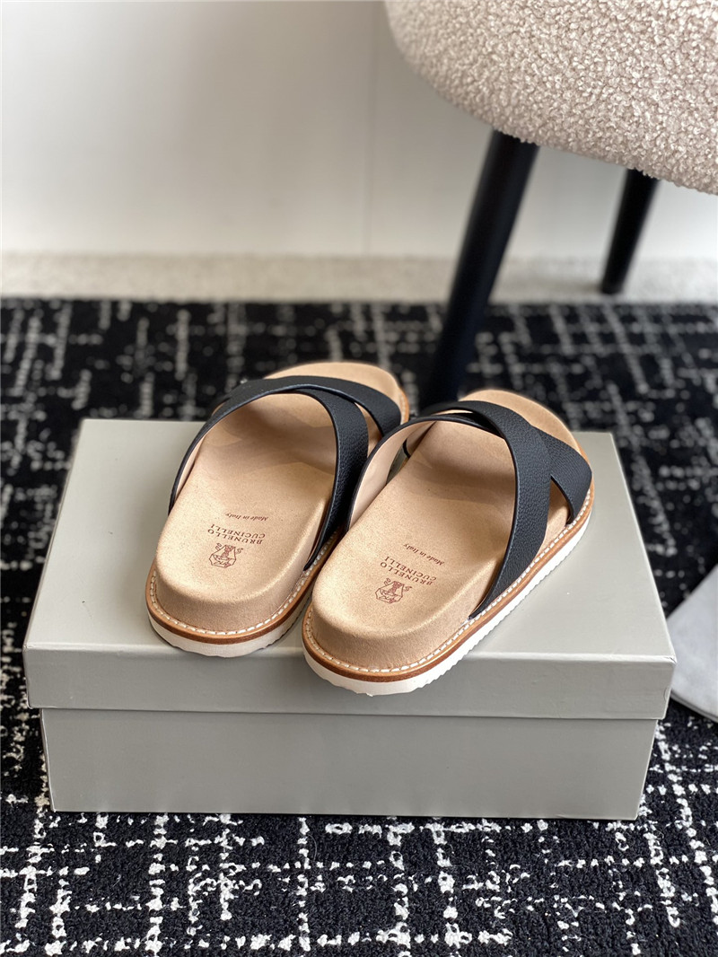 bc new series boken slippers Marg*e1a replica shoes