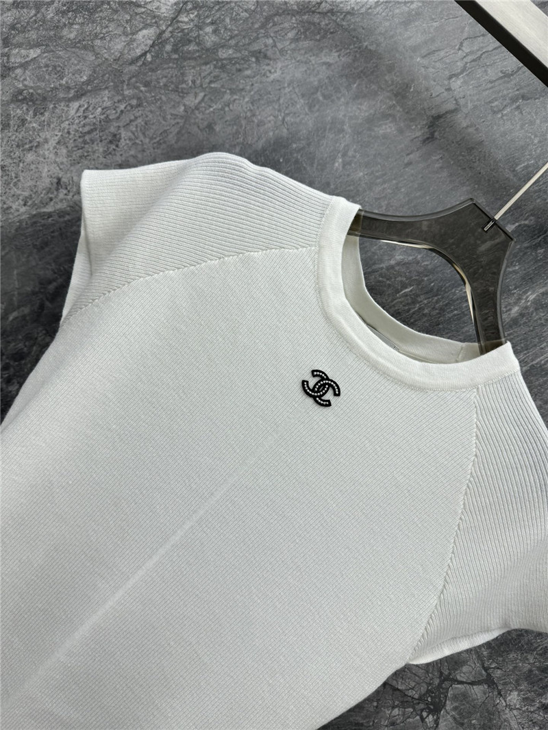 Ch**el static logo knit top replica clothing sites
