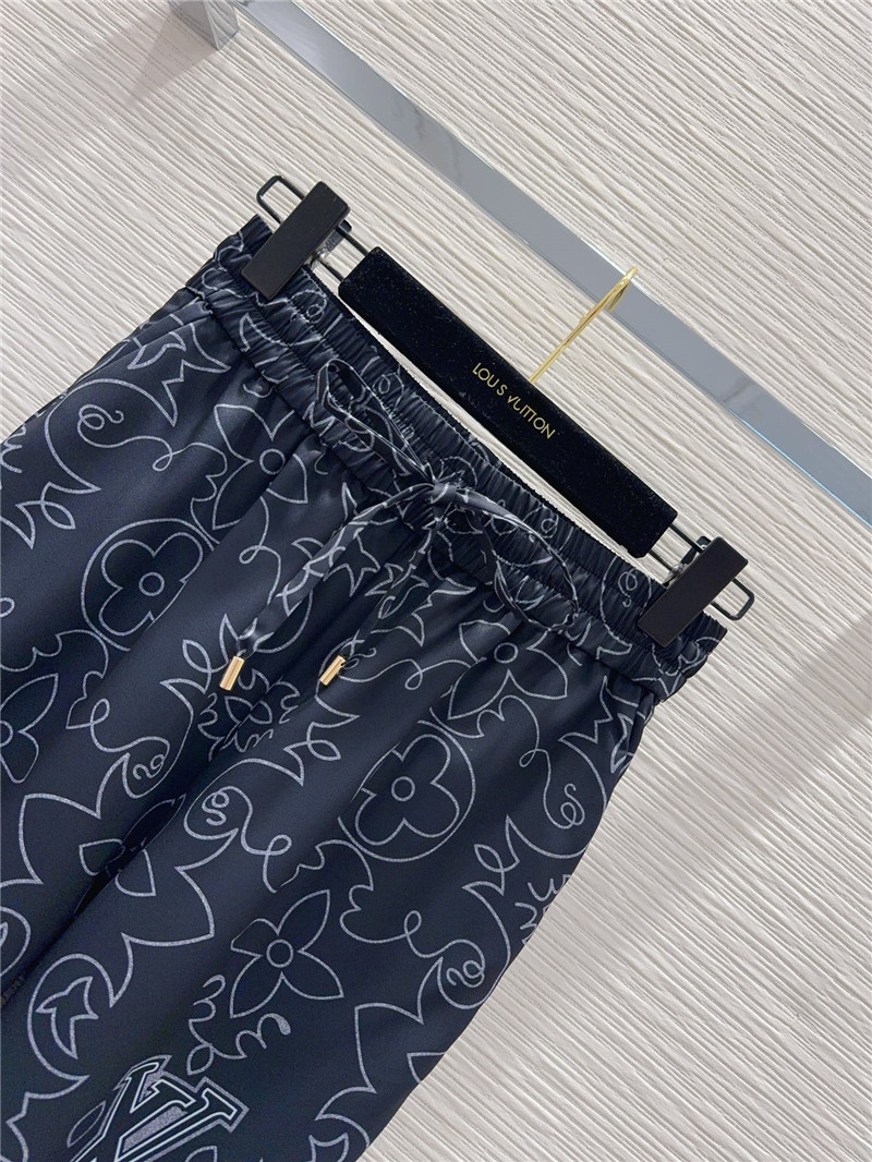 l0vis Vvtt0n lv straight trousers cheap replica designer clothes