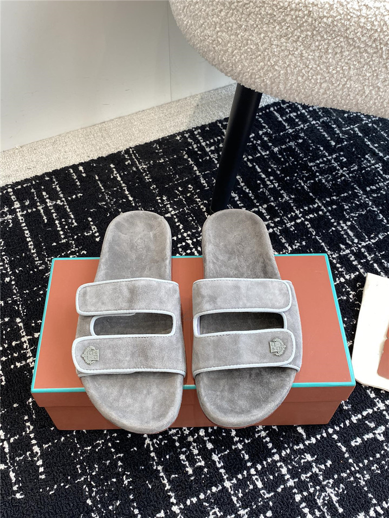 L0r0 P1ana waikiki gray velcro strap sandals