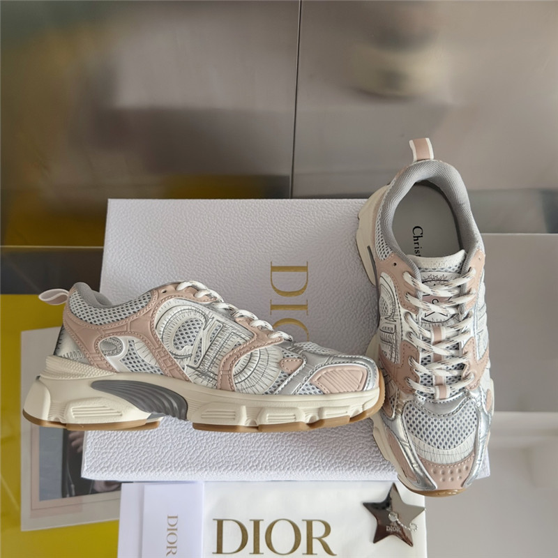 D10r chrono sneakers sale