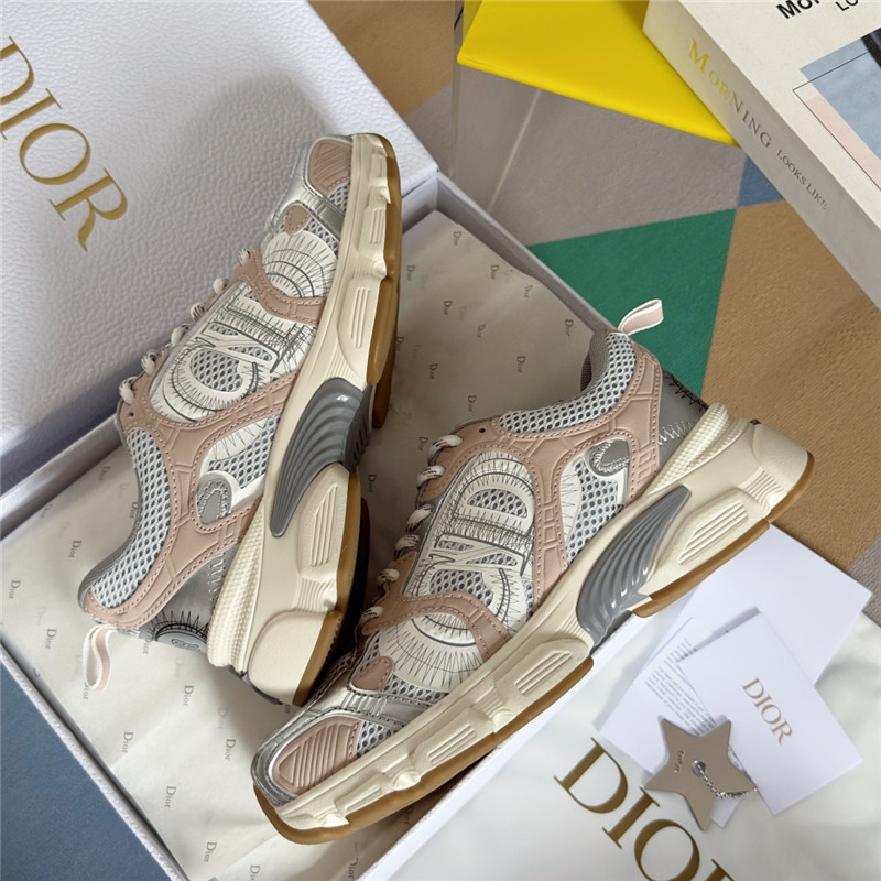 D10r chrono sneakers sale