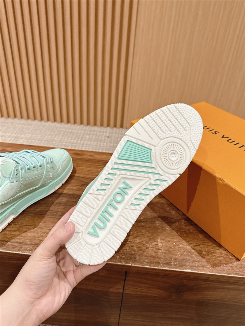 l0vis Vvtt0n lv women trainer sneakers in light blue