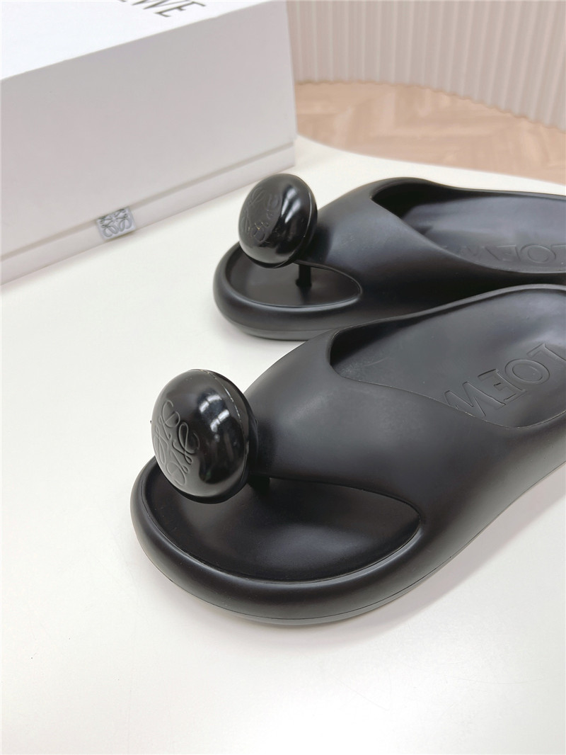 L0ew* bubble thong slide women in black