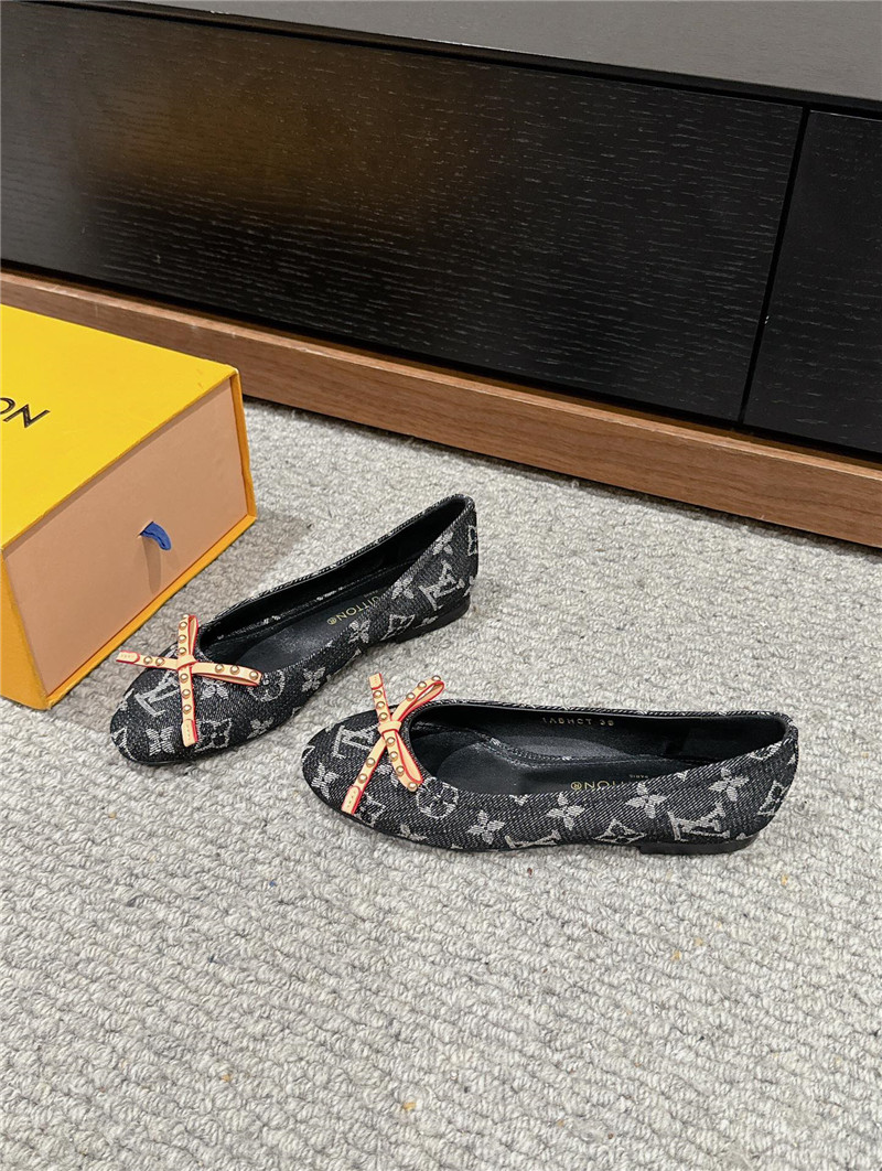 l0vis Vvtt0n nina flat ballerina gray