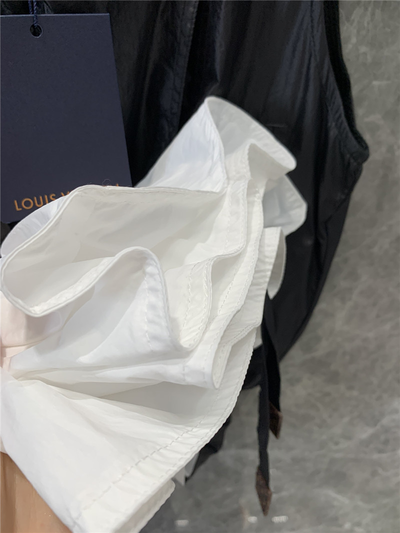 l0vis Vvtt0n lv pocket colorblock sleeveless dress replica clothes