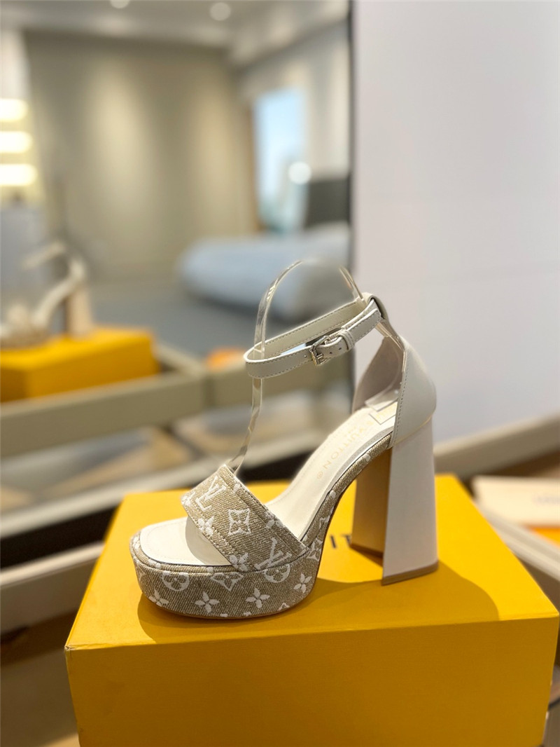 l0vis Vvtt0n monogram jacquard denim platform sandals beige