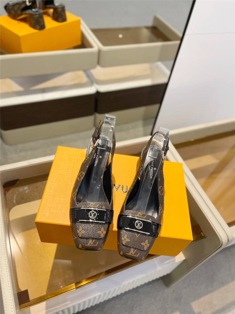 l0vis Vvtt0n monogram leather shake slingback pumps