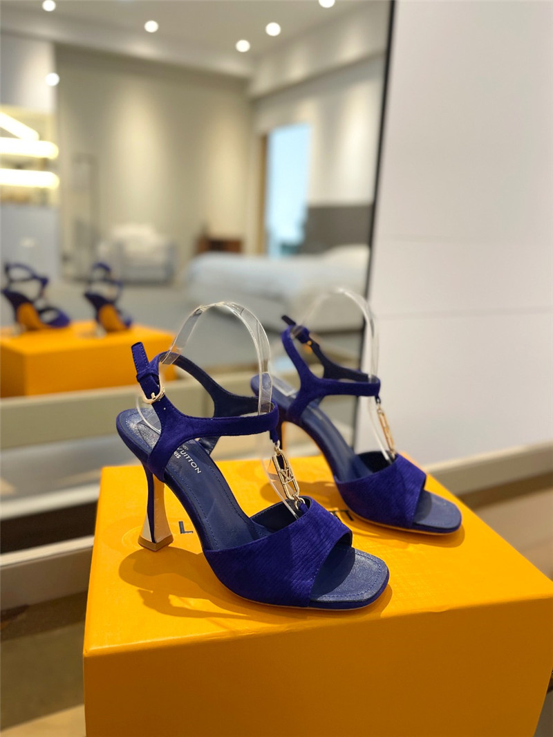 l0vis Vvtt0n blue satin chain sparkle heels sandals