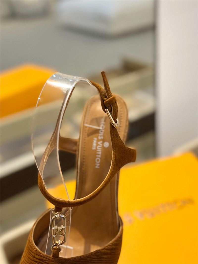 l0vis Vvtt0n brown satin chain sparkle heels sandals