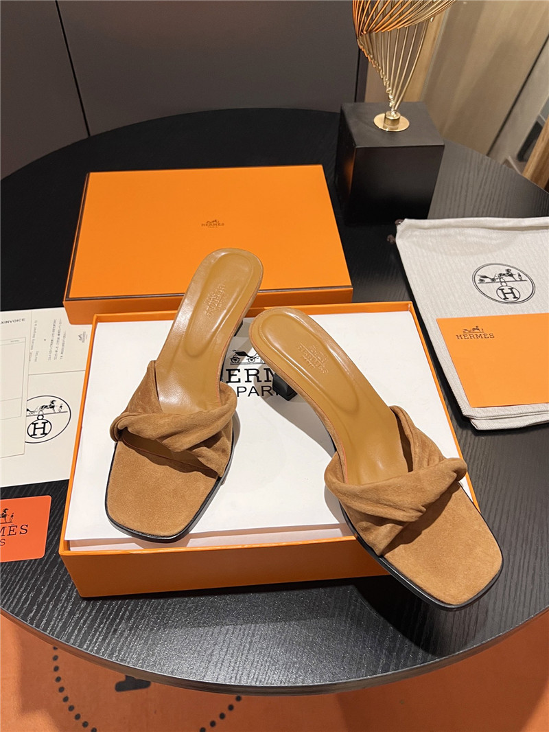 H**me5 suede goatskin giny 55 sandals
