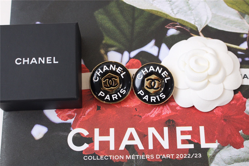 Ch**el new earrings