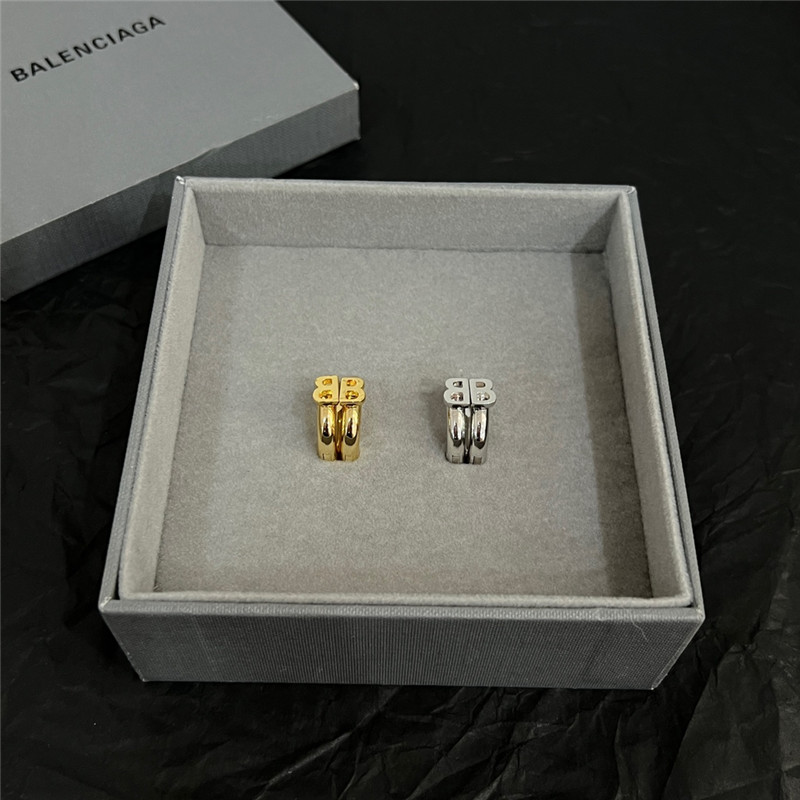 Ba1en*iaga new earrings