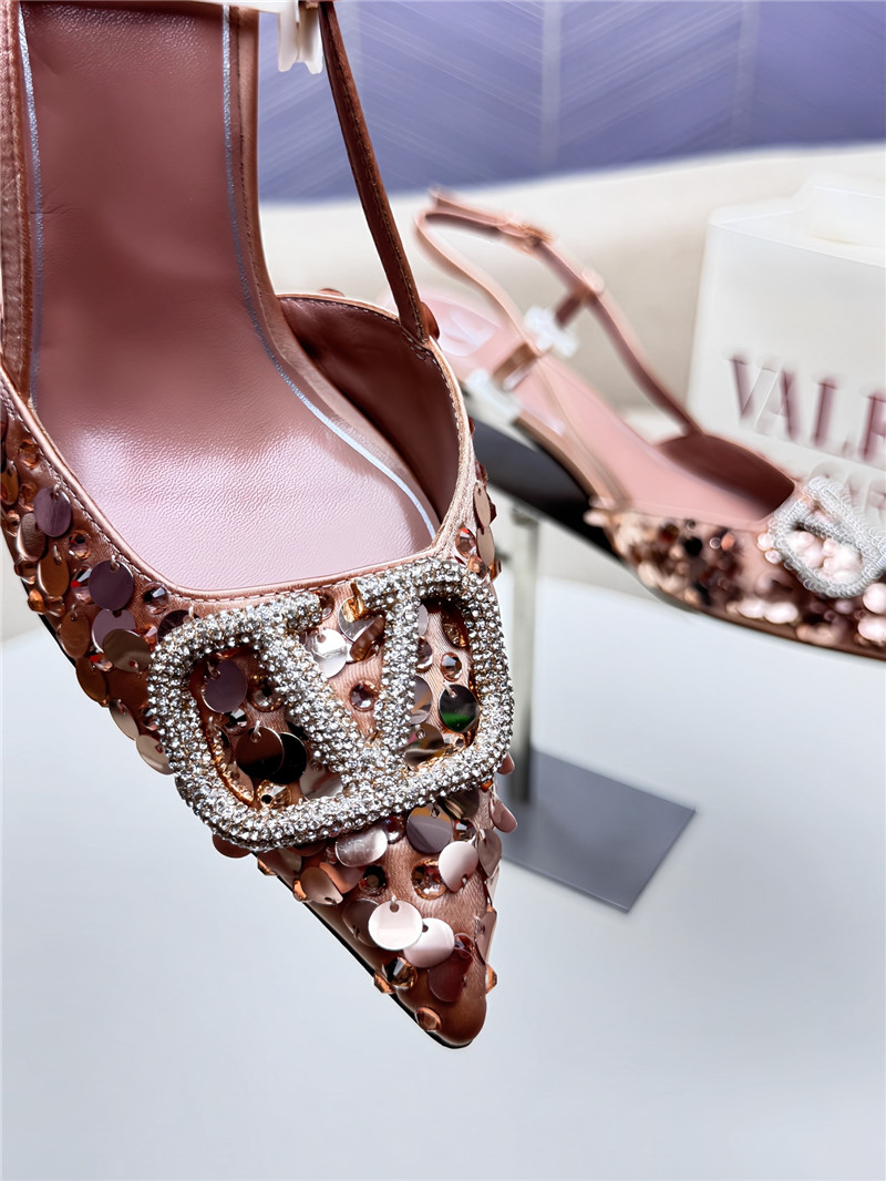Va1e*ntin0 v logo buckle high heel sandals replica shoes