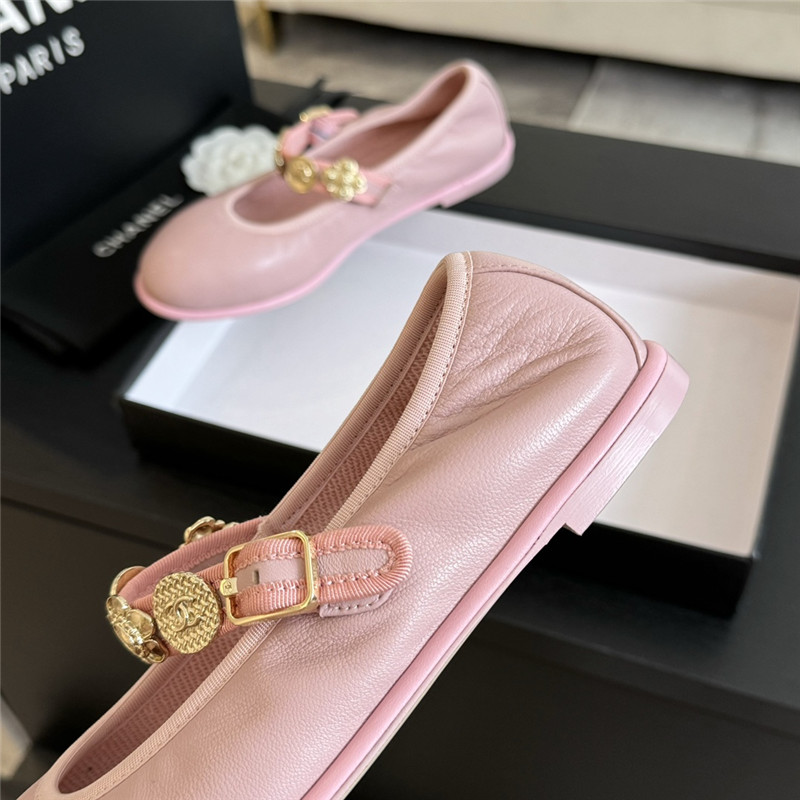 ch**el lambskin mary jane shoes Marg*e1a replica shoes