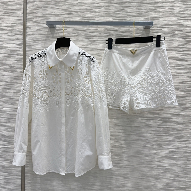 Va1e*ntin0 white hollow embroidered shirt set