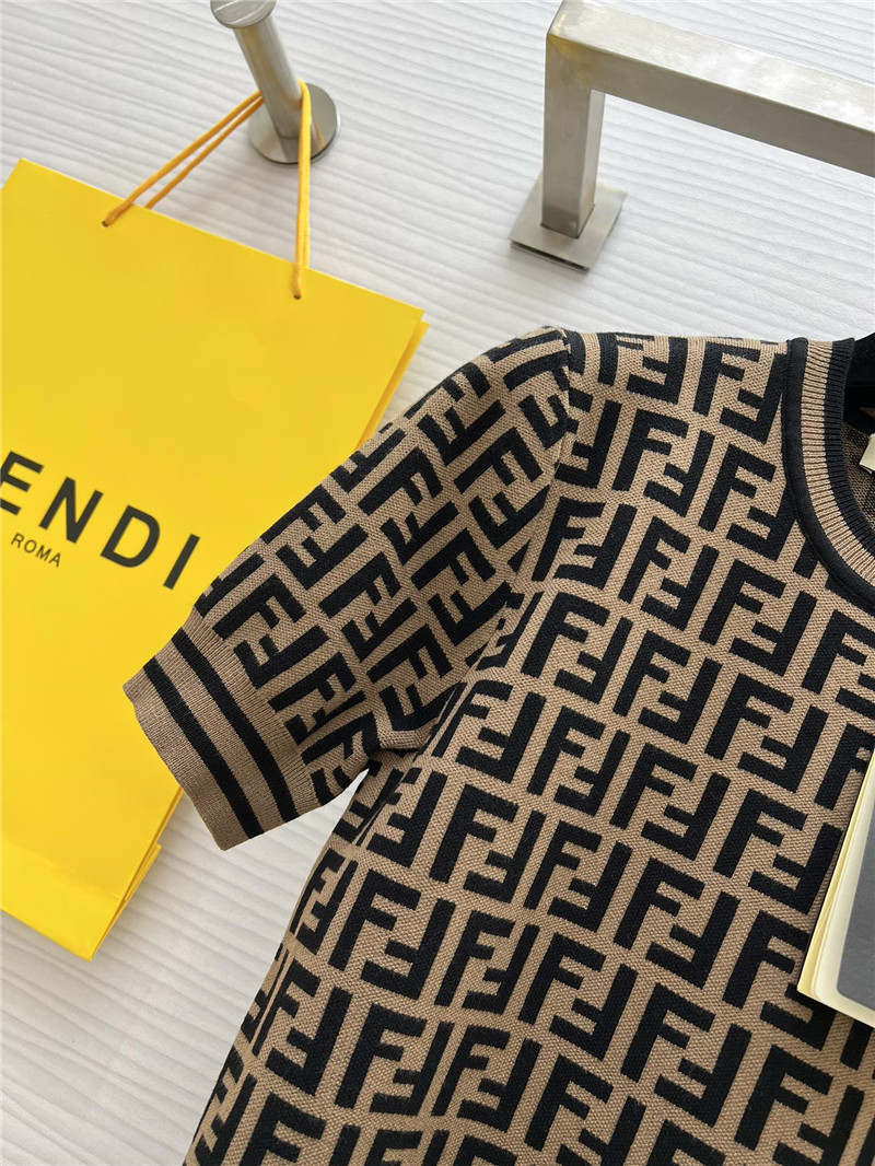 F**di monogram short-sleeved sweater replica clothing sites