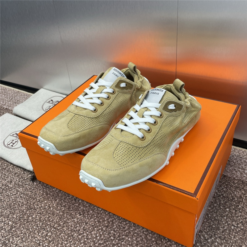 H**me5 beige flat round toe lace-up sneakers