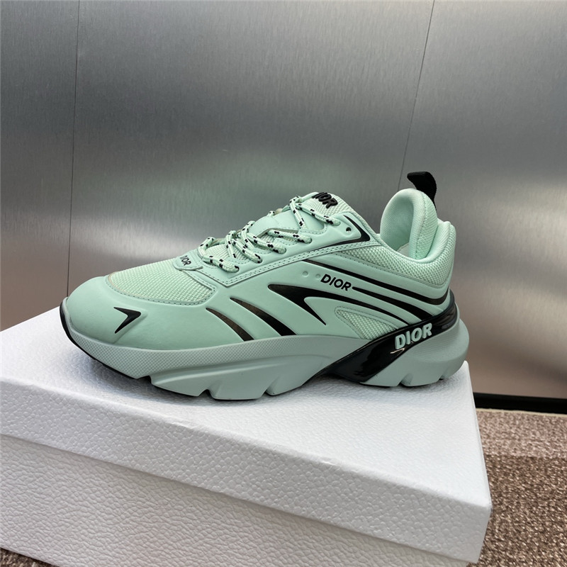 D10r b22 sneakers green