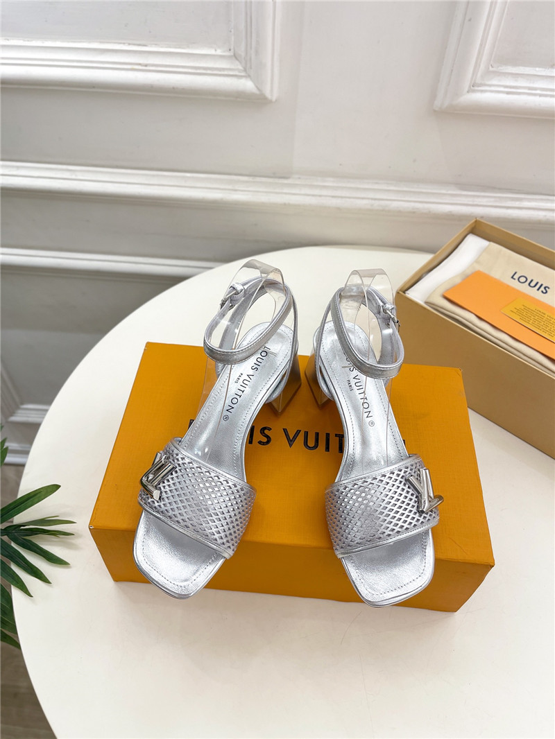 l0vis Vvtt0n shake sandal in silver perforated calf leather