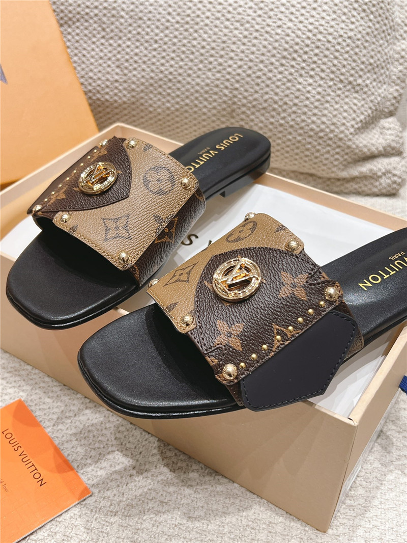 l0vis Vvtt0n lv frame flat mule cacao