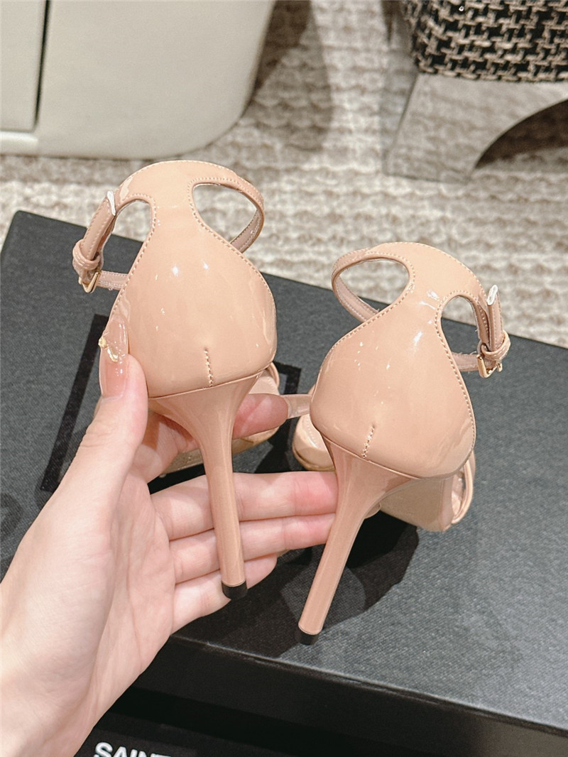Sa1nt Lau*nt amber sandals nude patent leather