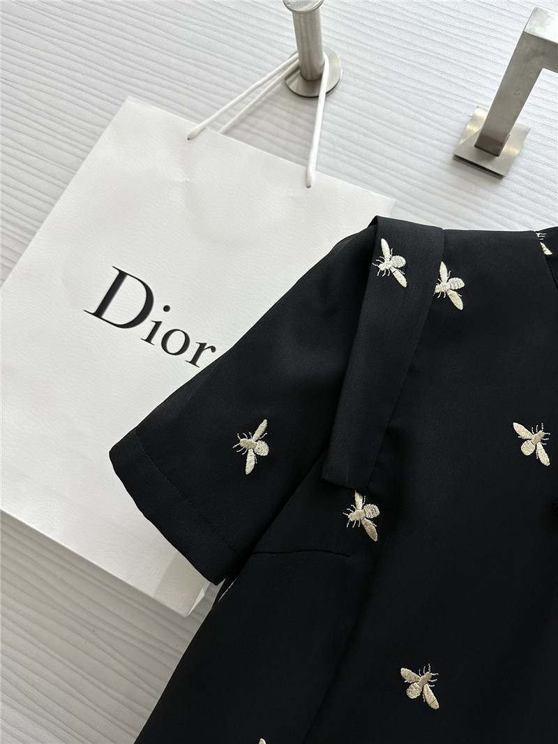 D10r bee embroidered suit replica clothing sites