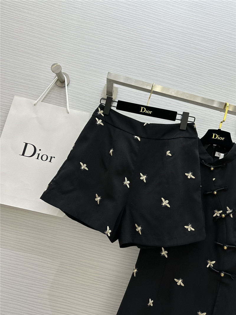 D10r bee embroidered suit replica clothing sites