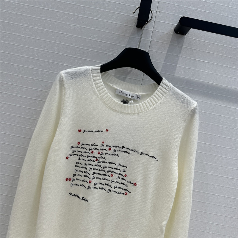 D10ramour embroidered sweater in white