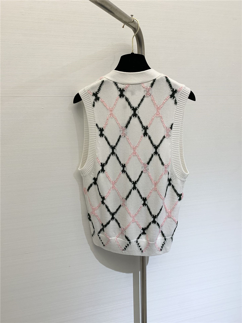 Ch**el knitted   collar vest replica d&g clothing