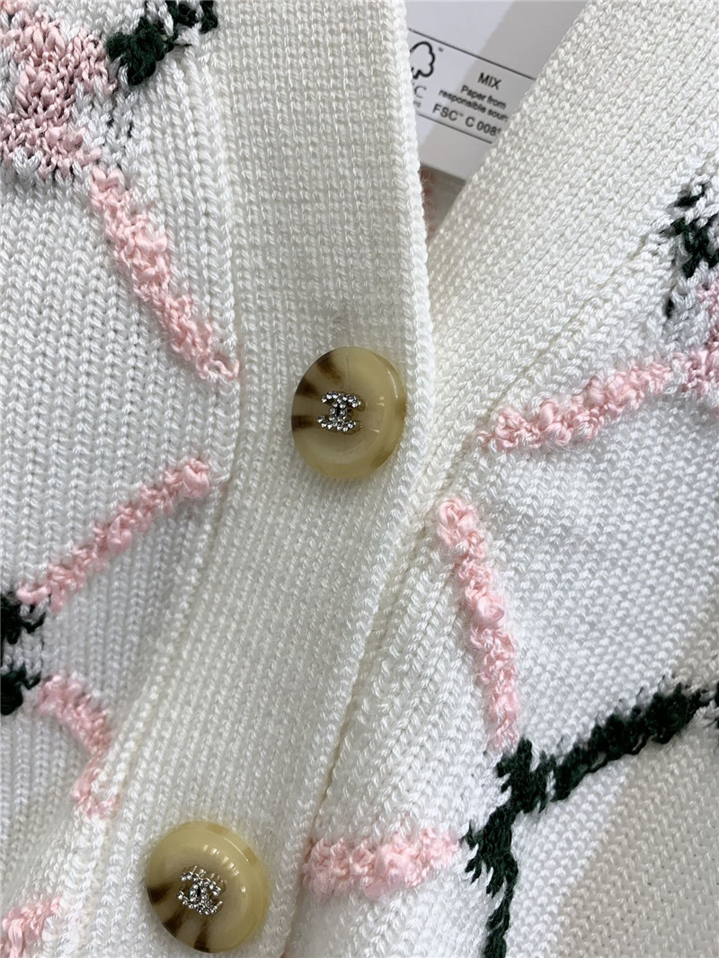 Ch**el knitted   collar vest replica d&g clothing