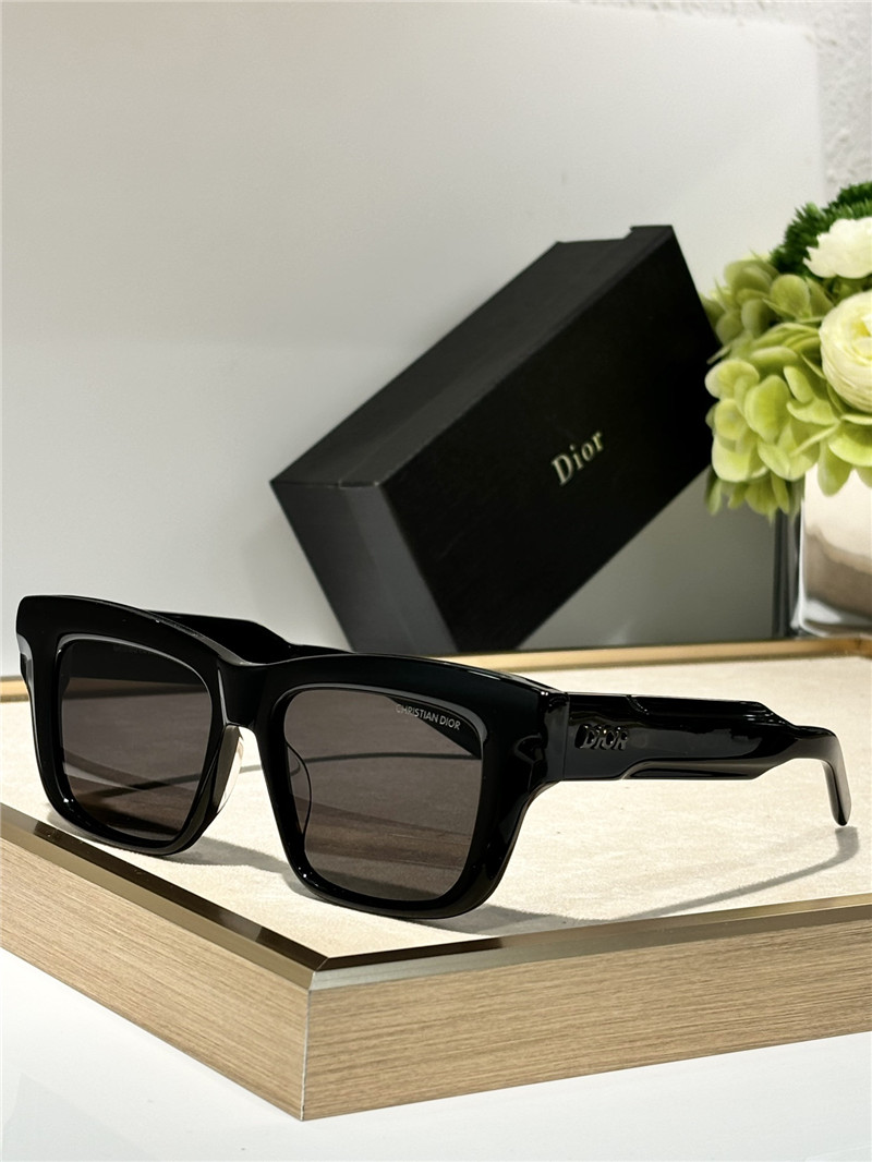 D10r square sunglasses