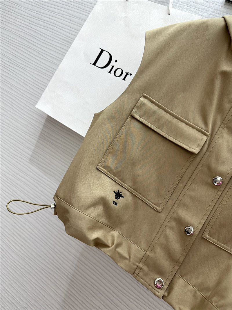 D10r hooded vest replica designer clothing websites