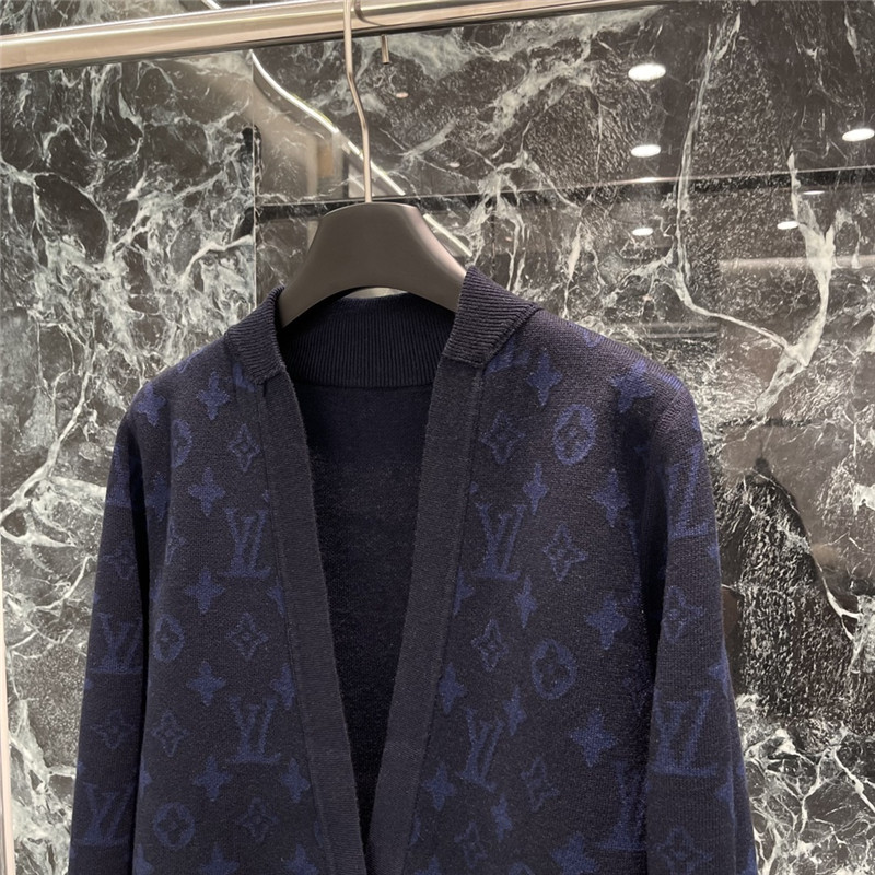 l0vis Vvtt0n lv new monogram knitted cardigan replica clothes