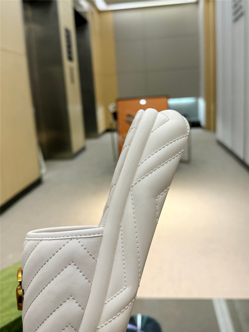 Gvc*1 gg marmont white quilted leather slide sandals