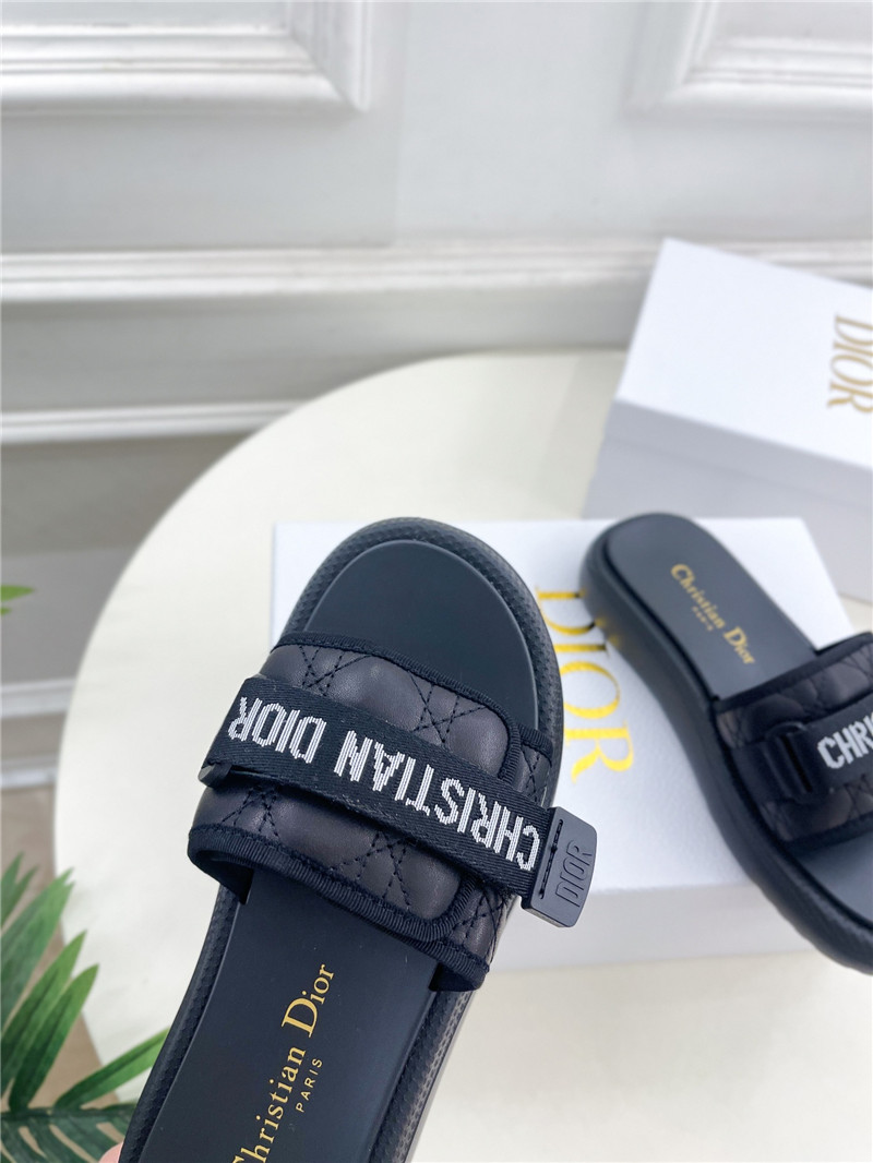 Dio(r)evolution Slide Glitter Tech Black Quilted Leather