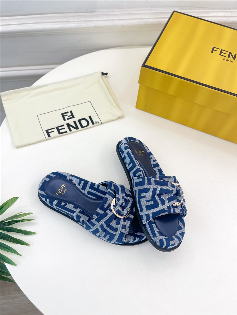 F**di feel blue ff jacquard slides