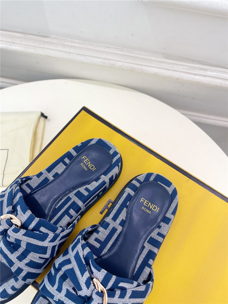 F**di feel blue ff jacquard slides
