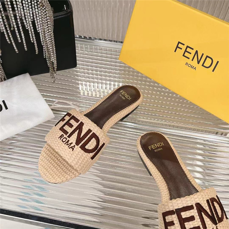 F**di sunshine natural raffia flat sandals