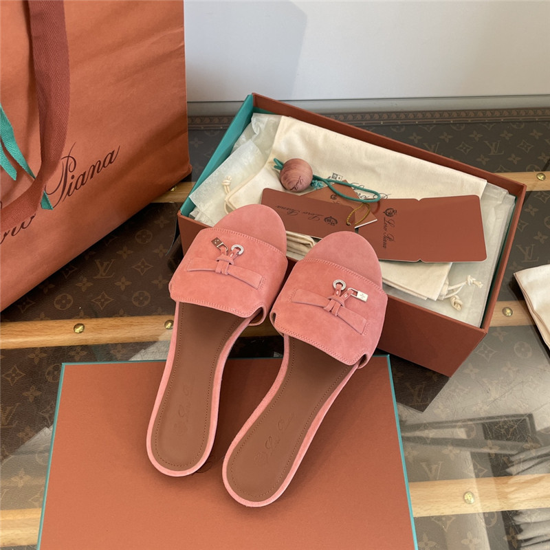 L0r0 P1ana summer charms sandals in halite suede goatskin
