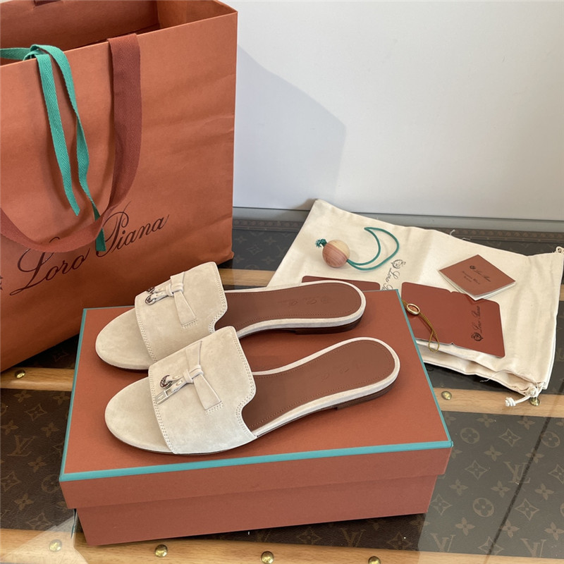 L0r0 P1ana summer charms flat sandals in neutral suede